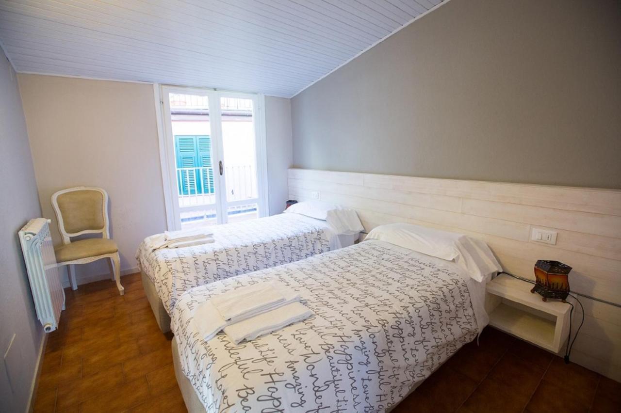 Appartamento con Vista Mare e Terrazza